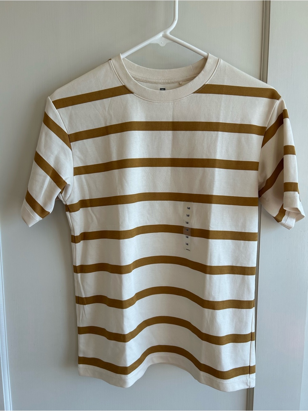 Uniqlo Airism Cream T-Shirt with Brown Stripes
